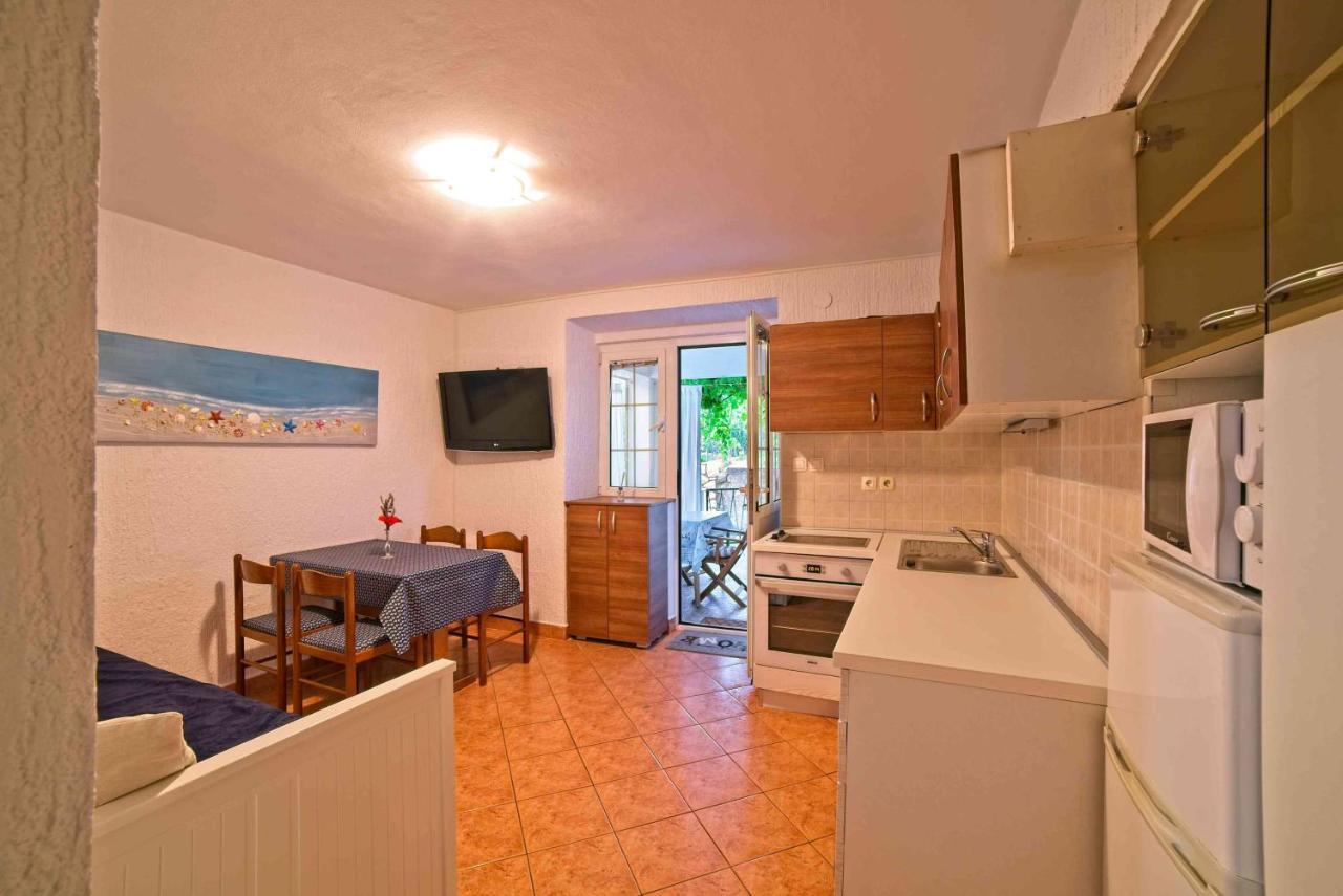 Beach Villa Ema Supetarska Draga Extérieur photo