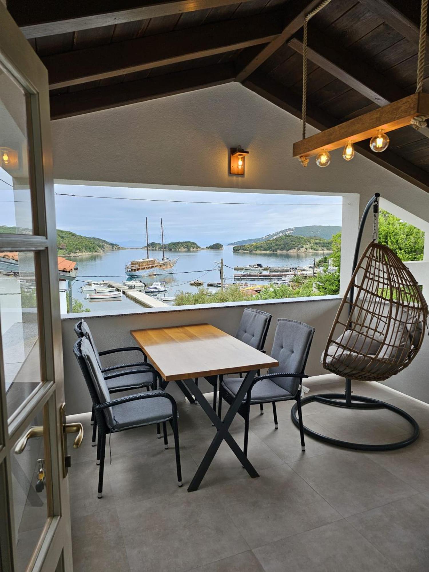 Beach Villa Ema Supetarska Draga Extérieur photo